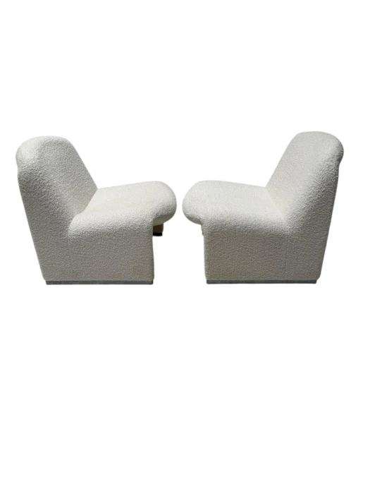 Giancarlo Piretti Two Mid-Century Modern Alky Lounge Chairs in Bouclé, 1970s